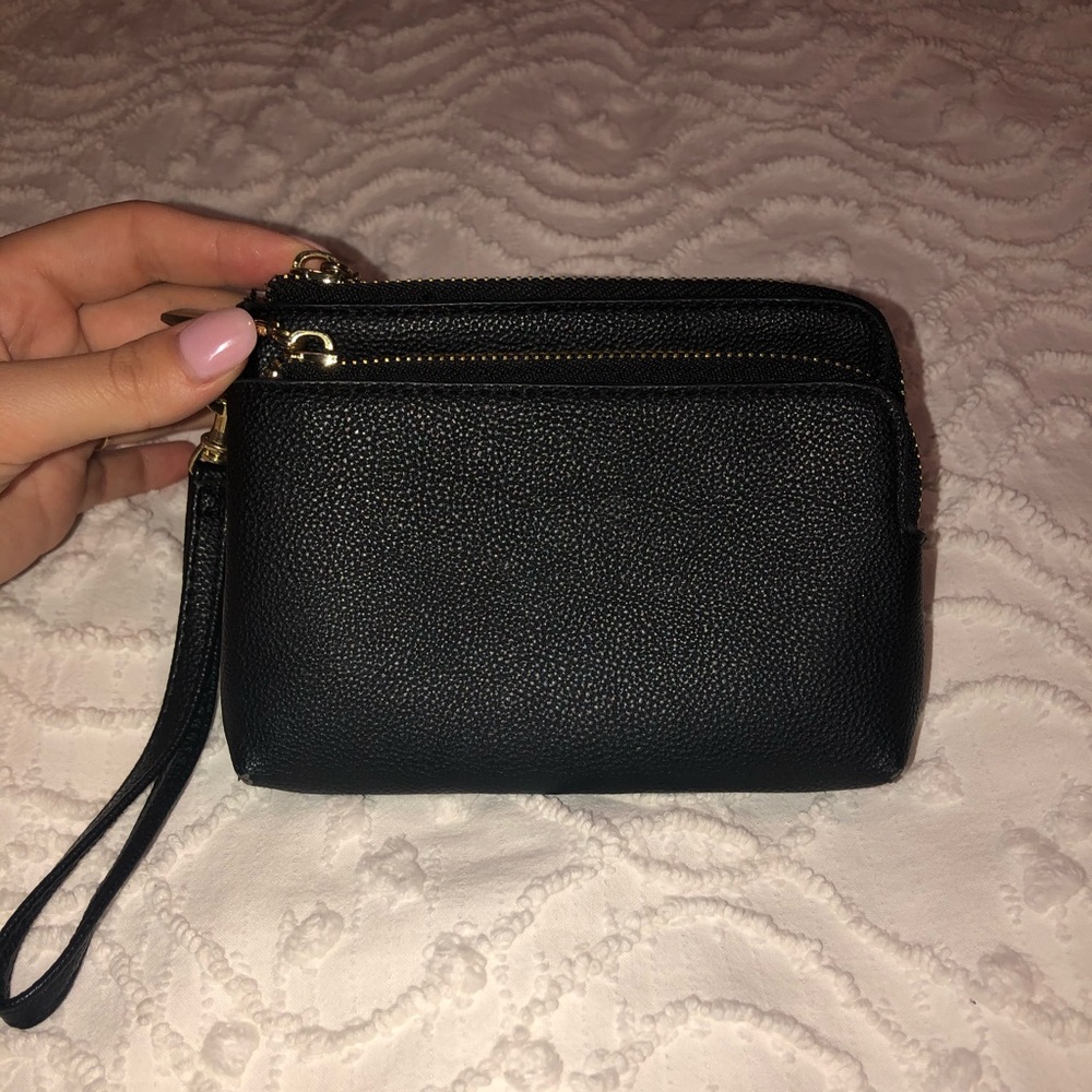 Black Wristlet Wallet